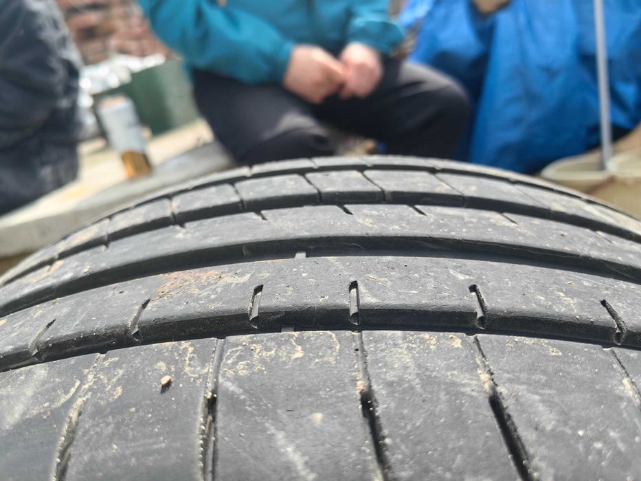 3 бр. Гуми 265/35/20 Good year F1 Asimetric