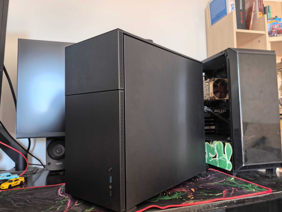 Кутия с дисплей Jonsbo D41 STD Screen Black