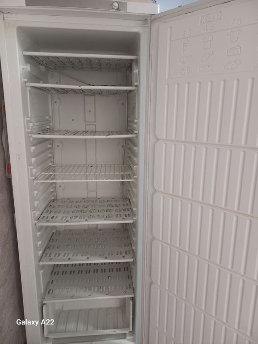 Продам  морозильник б/у