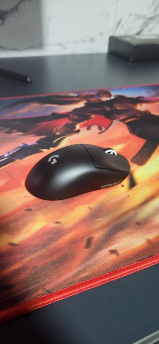 Logitech g pro x superlight sotiladi xolati ideal