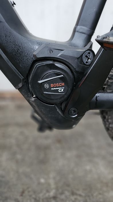 Електрически кубе реакшън