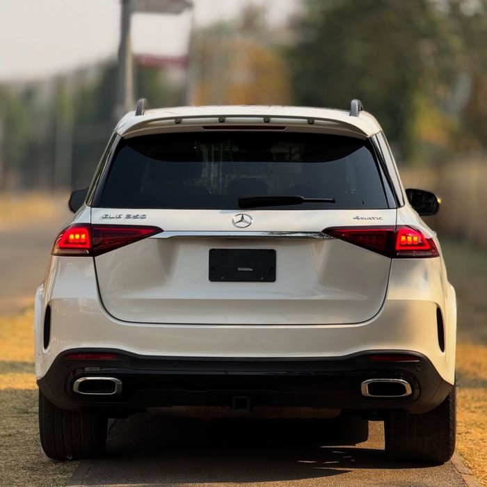 Новый Mercedes-Benz GLE 450 4MATIC