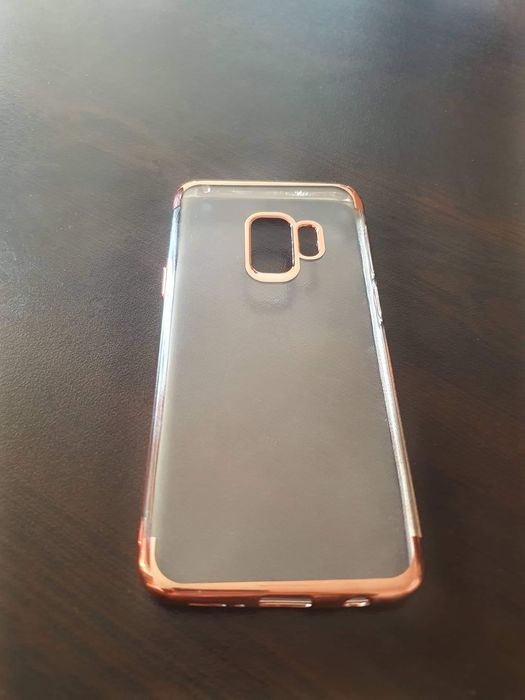 Кейсове за iPhone 15 pro, Samsung Galaxy S10e и S9