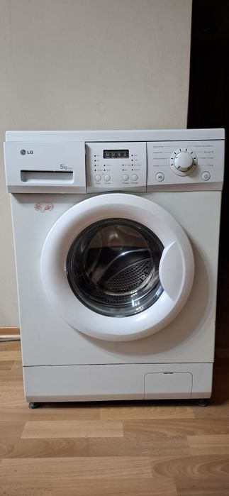 Продам стиральную машину