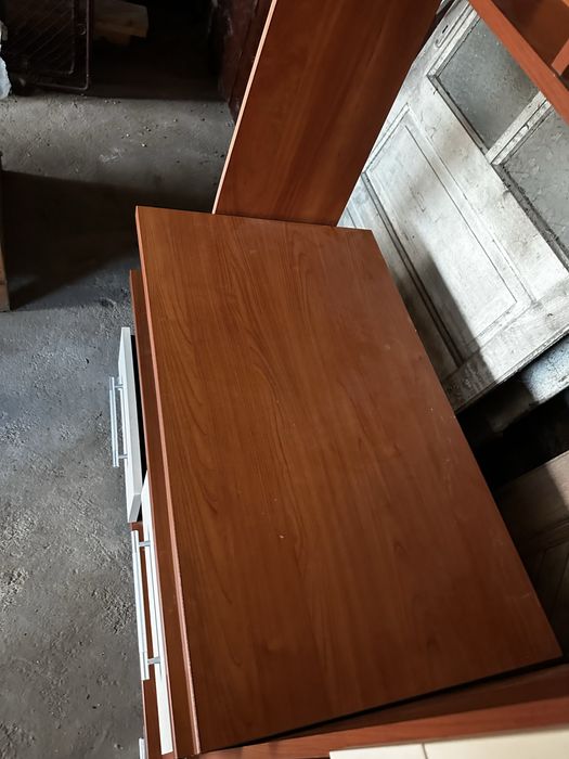 Mobilier dulap cu comodă