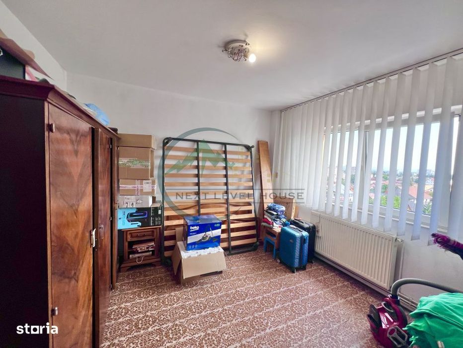Apartament 3 camere, decomandat