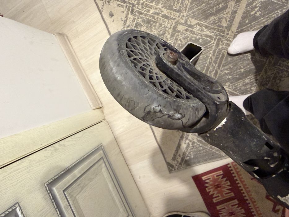 Продам самокат root