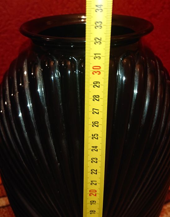 Голяма ваза (USA) 
125 лв