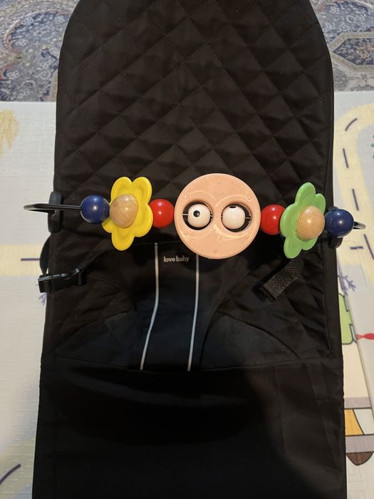 продам шезлонг почти новая