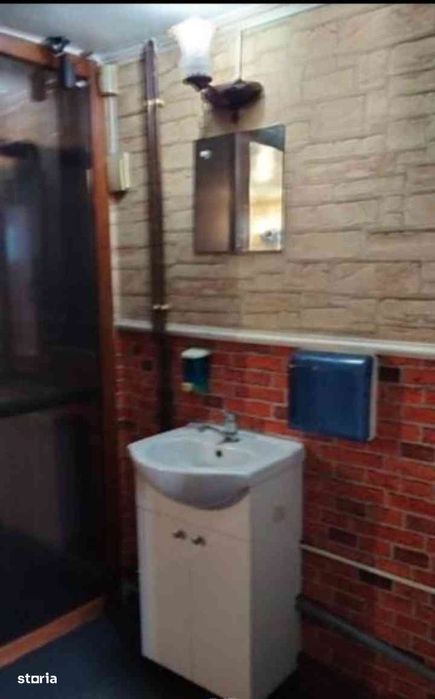 Spatiu Comercial Parter+Etaj - Casa De Cultura