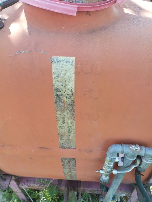 Stație de ierbicidat