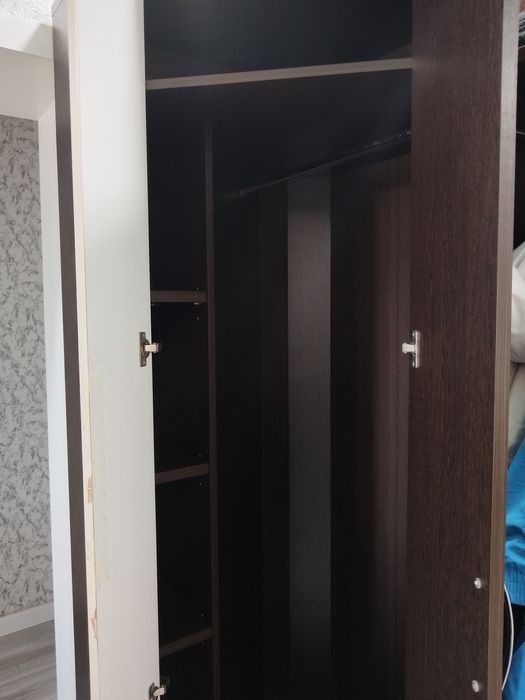 Продам прихожую 25000 тенге