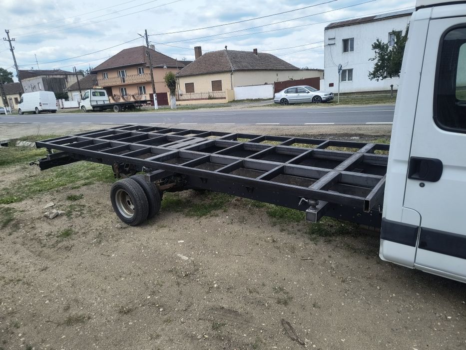 Bena basculabila iveco daily.mercede Nissan Ford..