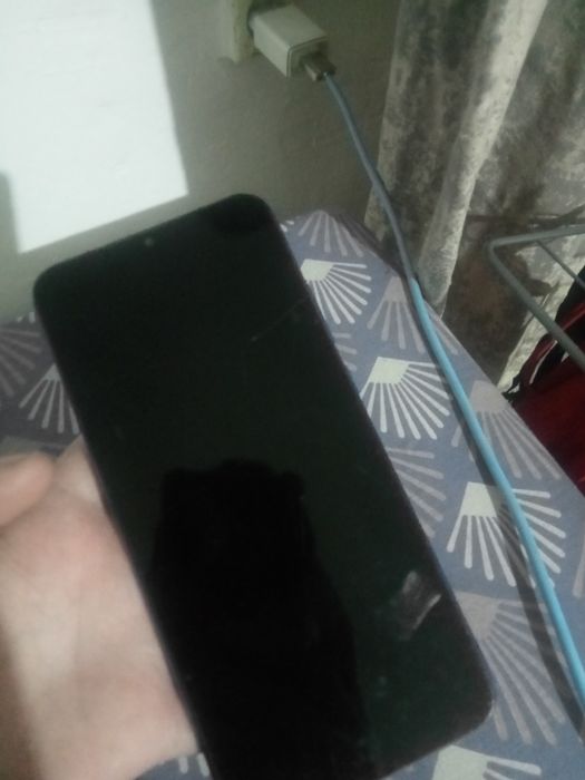 Продам редми 9а.