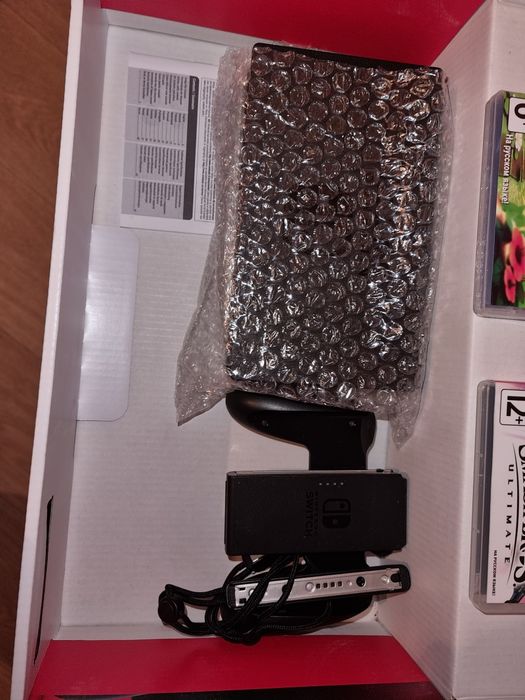 Nintendo Switch игровая приставка
