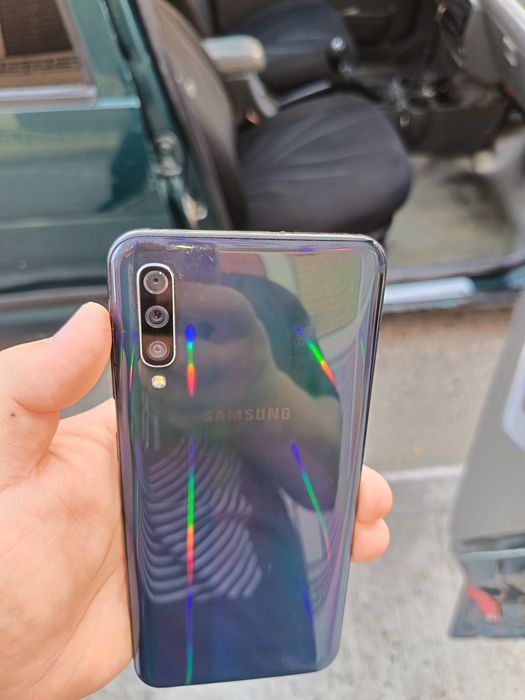 Samsung a50 sotiladi