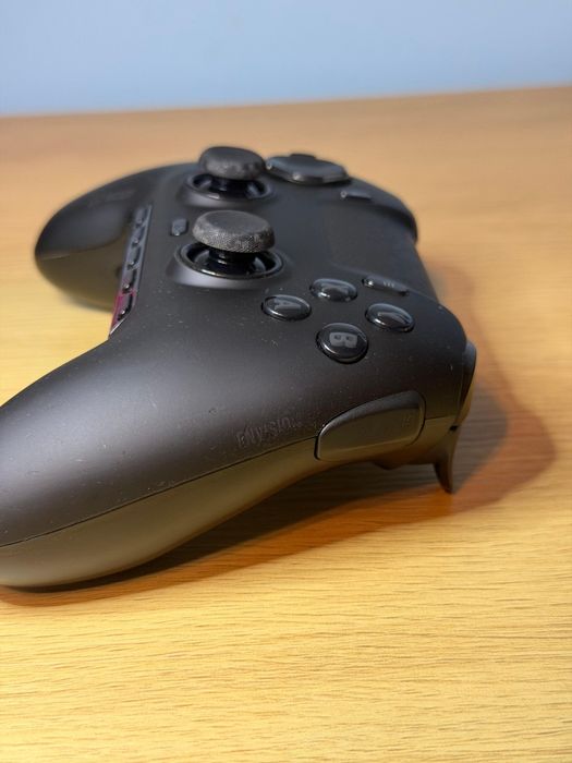 Scuf Envision – controller premium, stare foarte bună