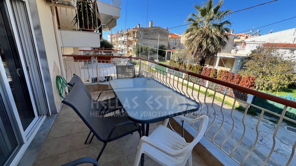 Апартамент с две спални за продажба в Паралия Офринио, Гърция