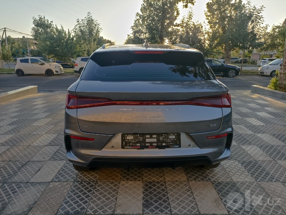 BYD E2 Luxury 405km! 2025 йил! 4200 км юрган! 8 йил гарантияси бор!