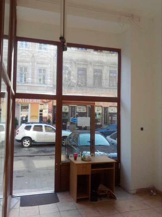 Piata Traian-100 mp.