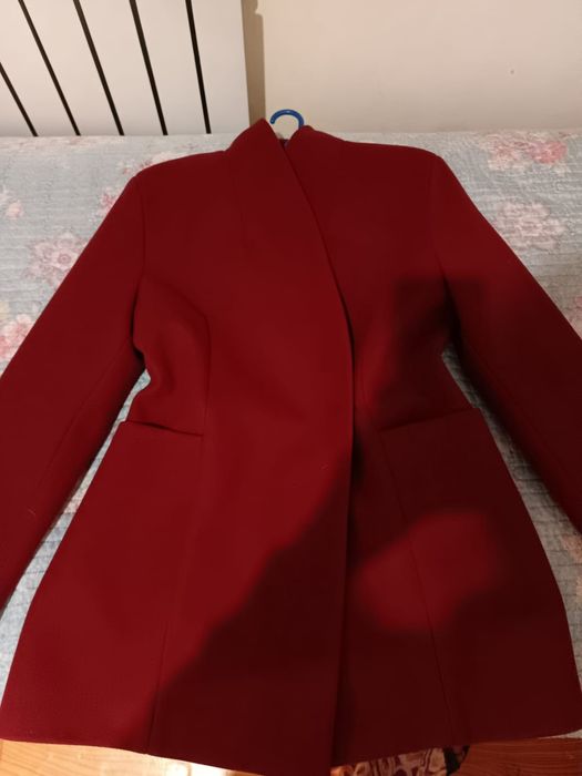 Продается новое пальто за 25000