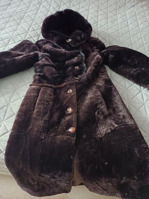 Шуба цигейка новая