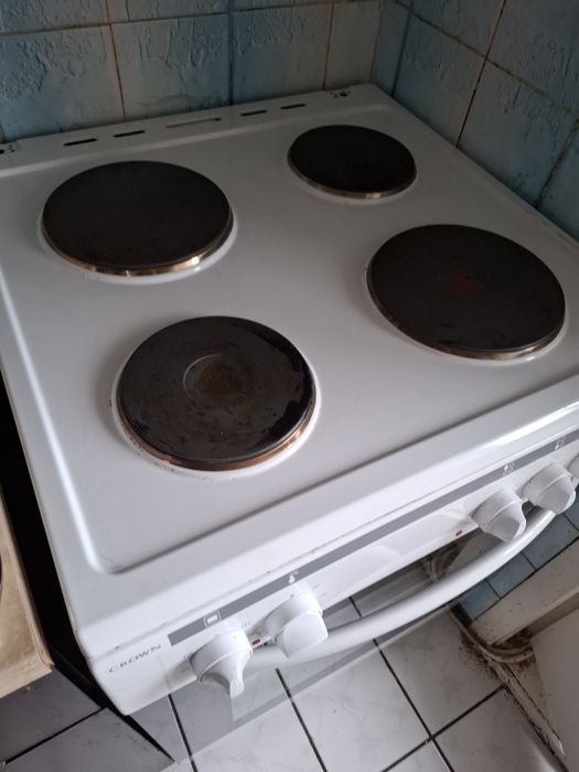 Продавам готварска печка