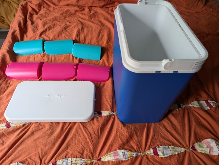 Хладилна чанта с аксесоари