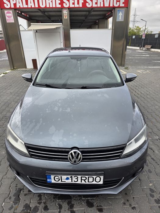VOLKSWAGEN Jetta 2012 — imagine 5