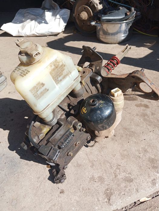 Запчасти на Фольксваген Пассат универсал