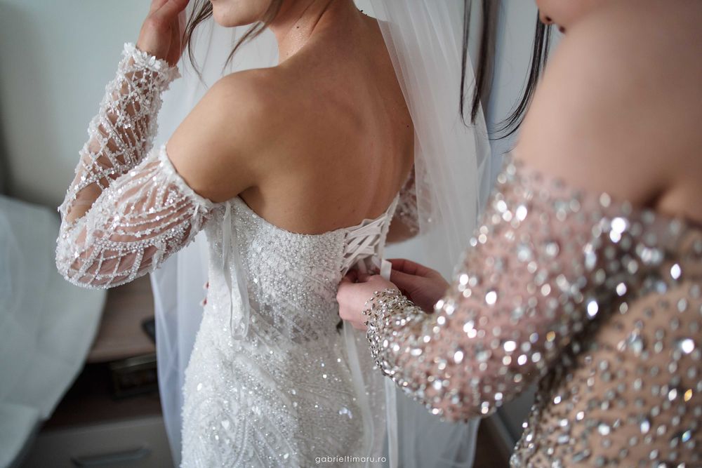 Vand rochit de mireasa 2 in 1 : sirena + printesa