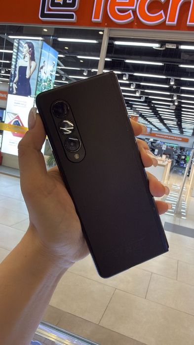 Продам Zfold3 512