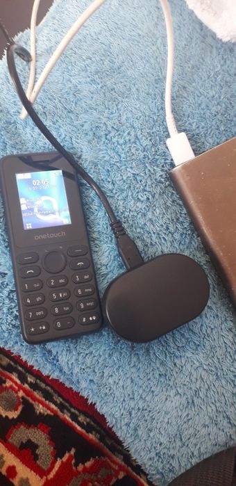 Telefon TCL one touch plus accesorii