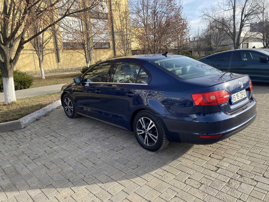 Volkswagen Jetta Hybrid