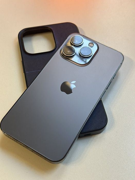 Продава Iphone 13 pro 1TB