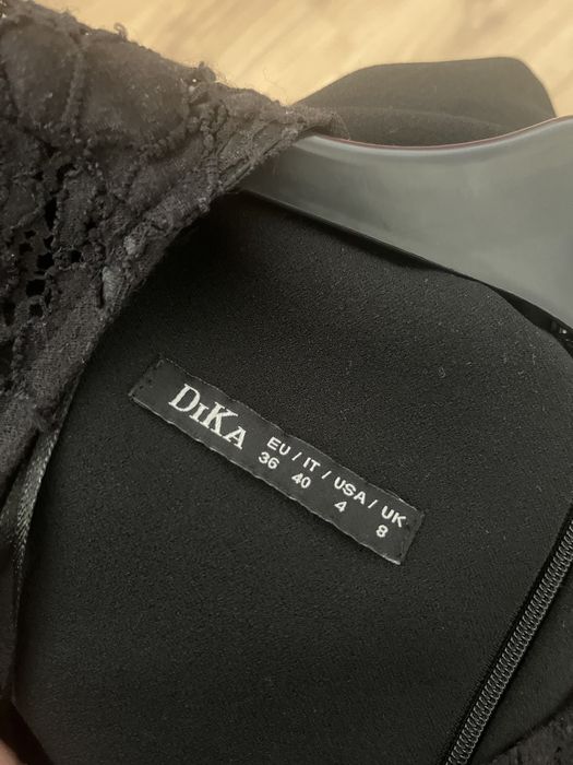 Рокля на марката Dika