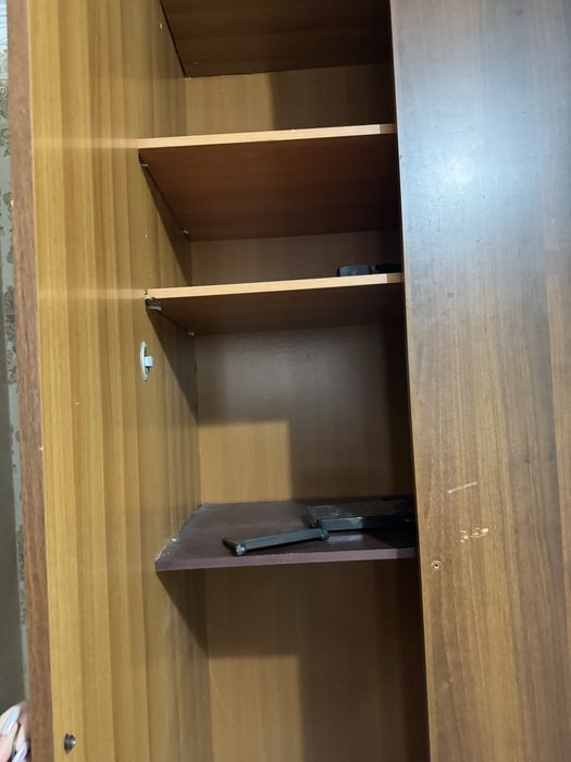 продаем шкаф самовывоз