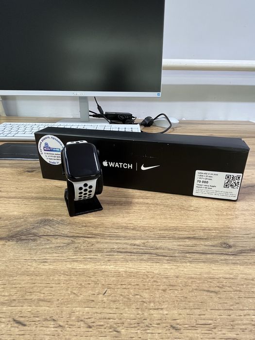 Часы Apple Watch 7 45mm