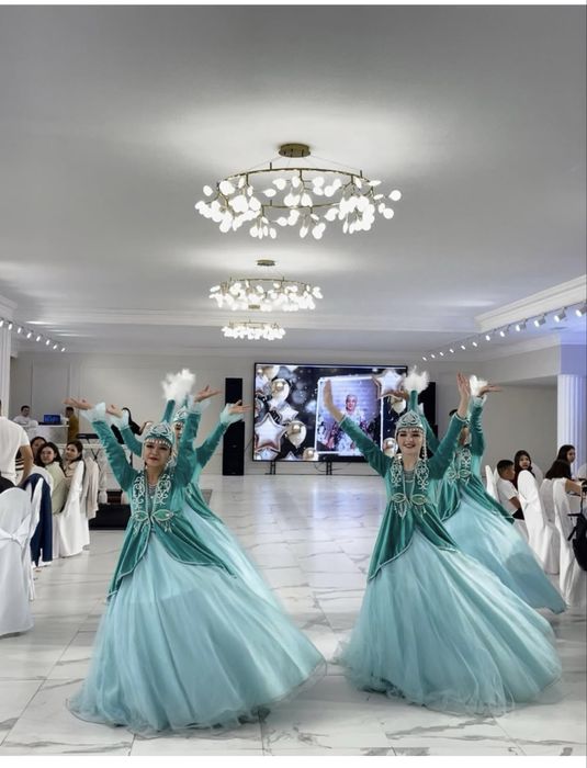 Продаются танцевальные костюмы