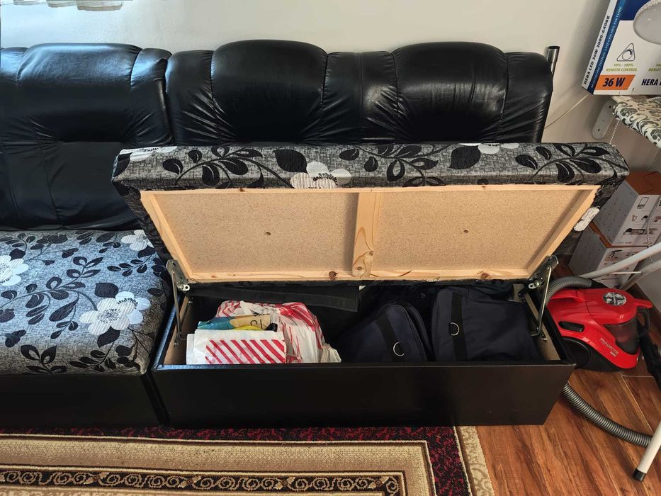 Ъглов диван за хол