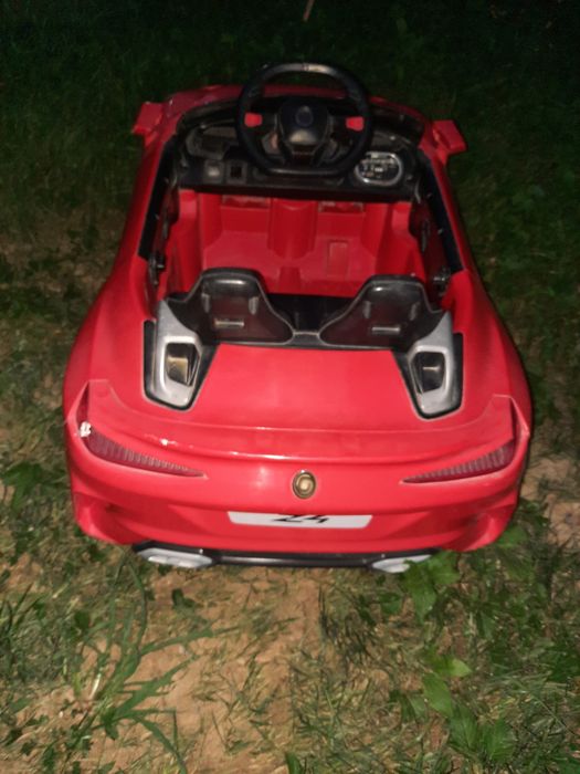 Срочно Детский машина. Отличном состояние.