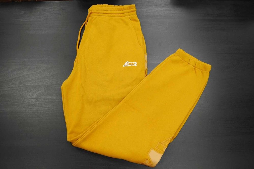 НОВО мъжко долнище ICECREAM Cone Sweatpants Jogger – цвят Buckthorn Khaki