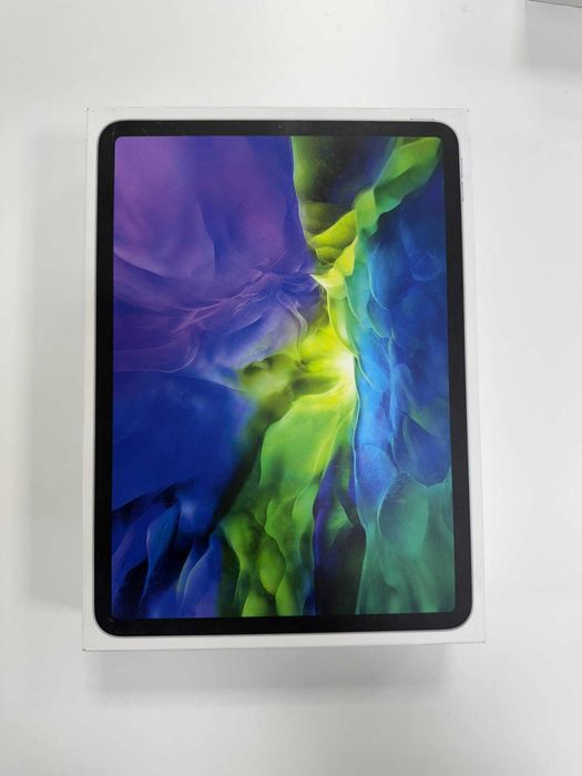 Ipad pro 11"  M1 256гб Акб 97%