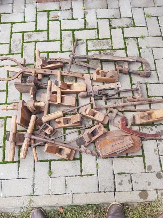 Scule de dogarie abrict cu circular tocilă ascuțit