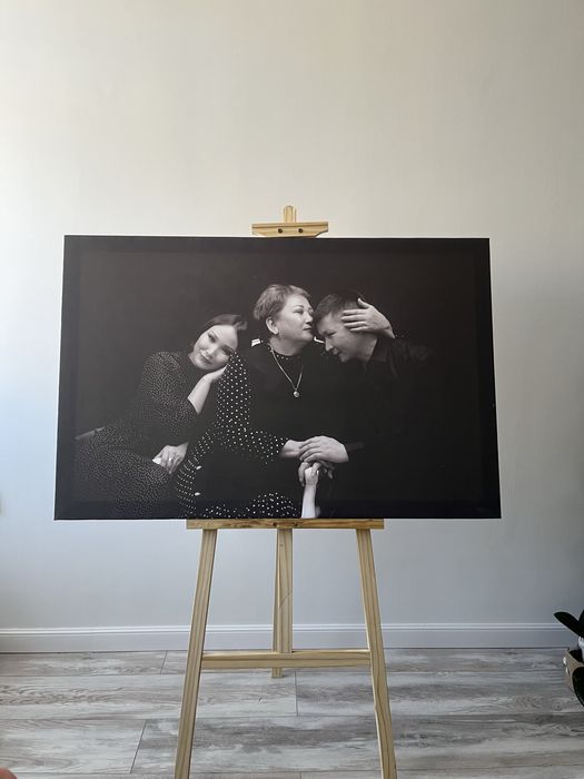 Портрет на холсте