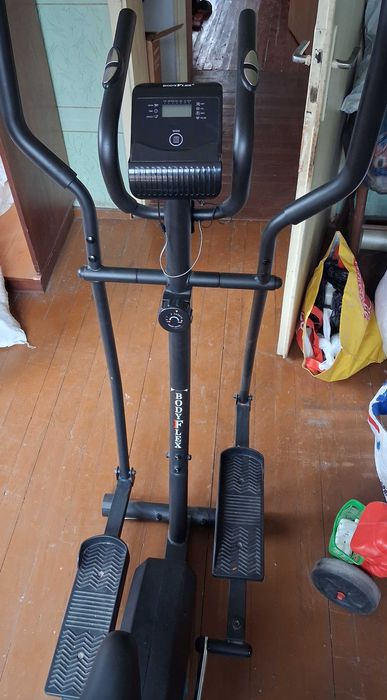 Продавам Кростренажор и велоергометър Bodyflex Kent xm, 2 в 1