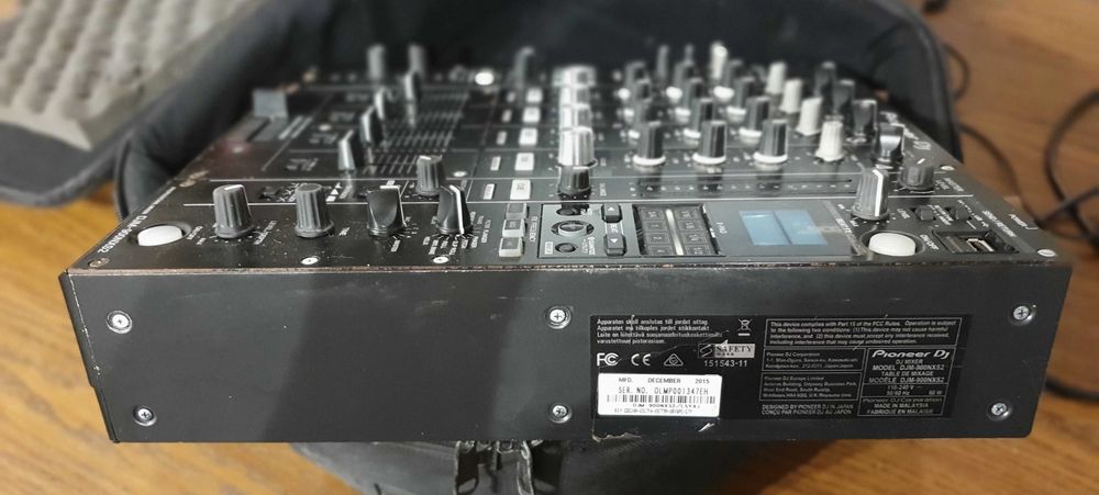 [OFERTĂ) Pioneer DJM 900 NXS 2 Mixer Profesional 4 Canale Nexus