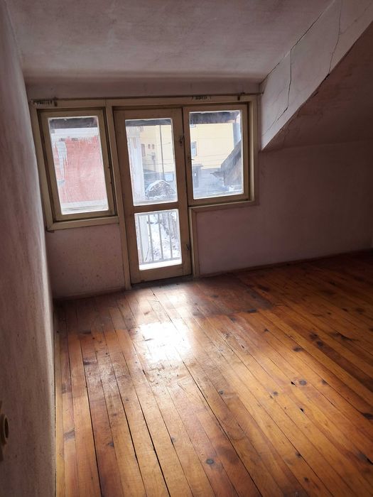 Продава се Етаж от къща в Кюстендил, Герена - 50 кв.м за 1224 €/кв.м - Снимка #9