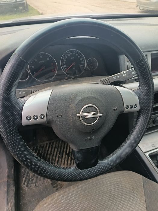 Волан Opel Vectra C