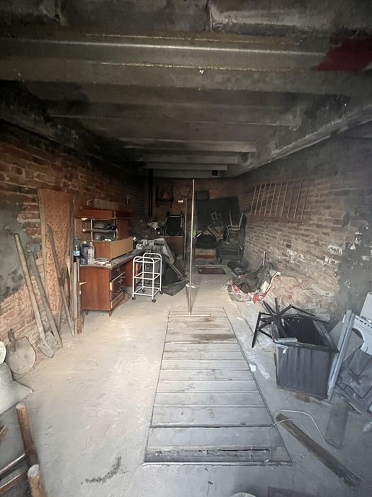 Продам гараж в районе аэропорта